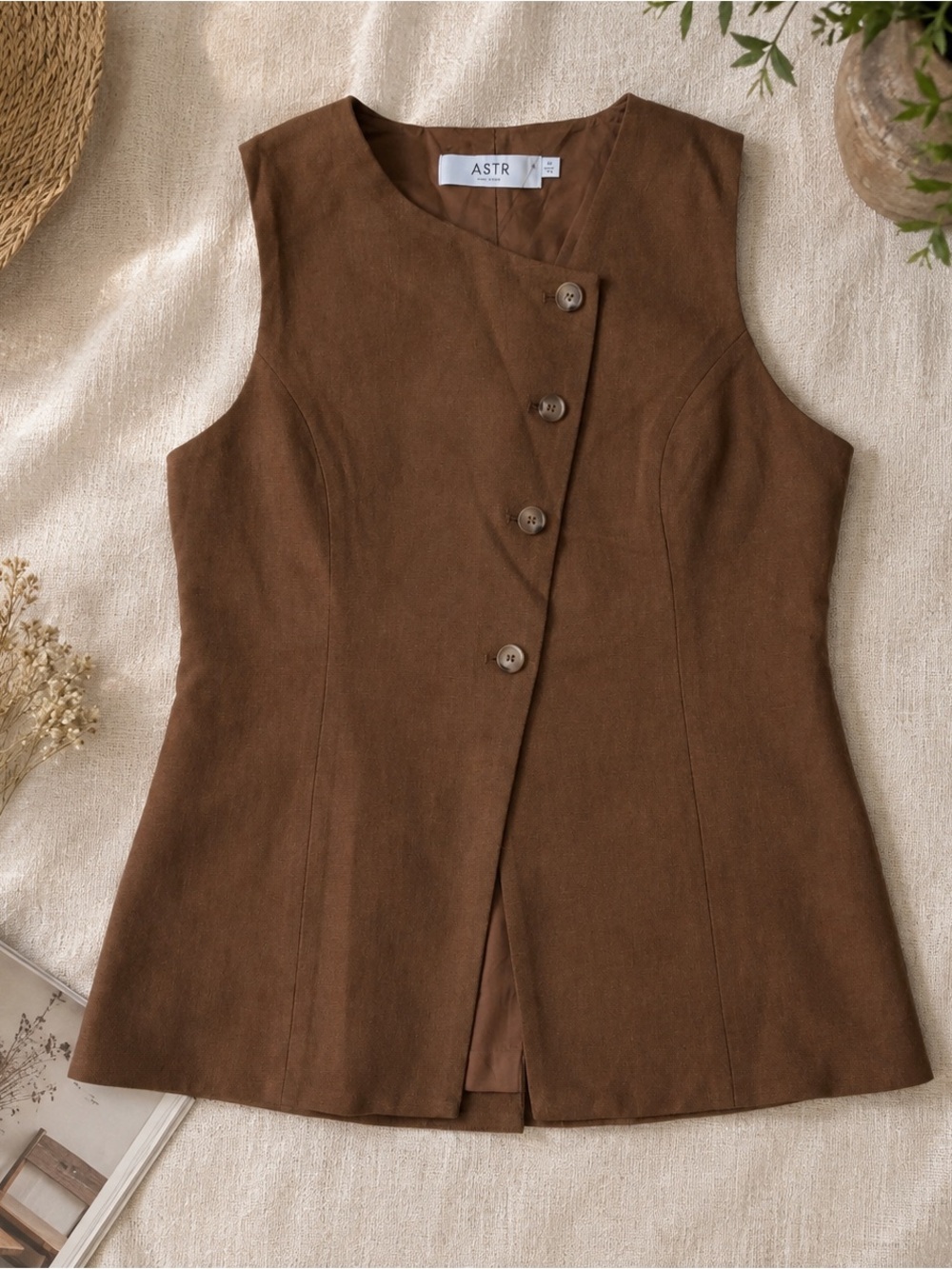 ASTR Brown Asymmetric Button-Front Sleeveless Tunic - Picture 1 of 3